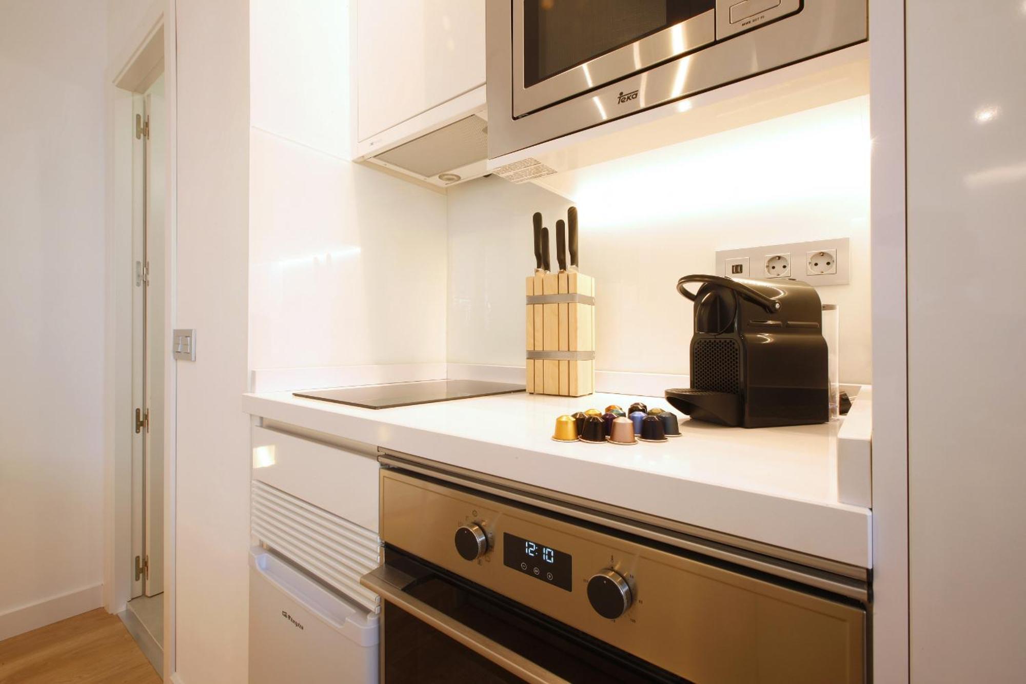 Malasana Design By Madflats Collection Madrid Luaran gambar